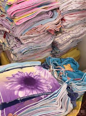 邦燦2017跑江湖地攤十元模式 精品外貿新疆棉枕套，10元2個贈送錄音